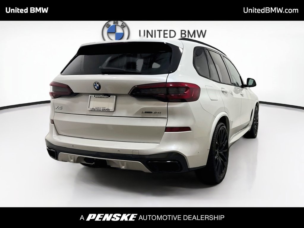 Used 2022 BMW X5 xDrive40i w/ M Sport Package AWD/4WD image 6