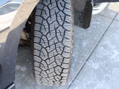 Used 2022 Chevrolet Silverado 1500 RST image 12