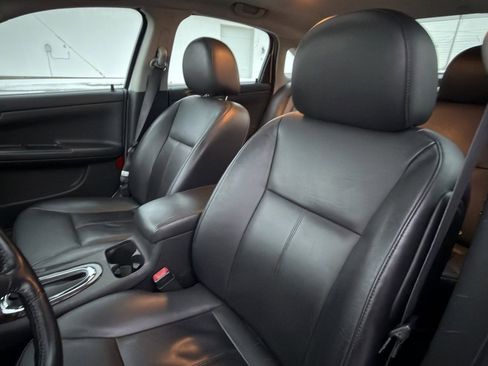 Used 2012 Chevrolet Impala LTZ image 40