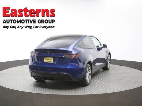 Used 2022 Tesla Model Y Long Range AWD/4WD image 33