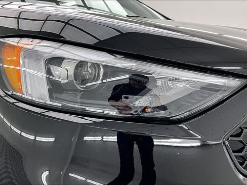 Certified 2024 Ford Edge ST-Line AWD/4WD image 29
