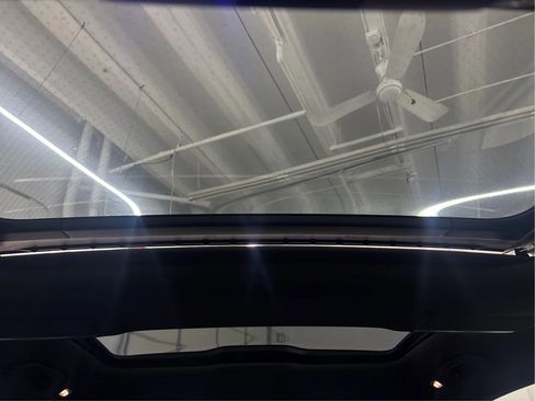 Used 2019 BMW 750i xDrive 750i xDrive Sedan 4D w/ Executive Package image 28