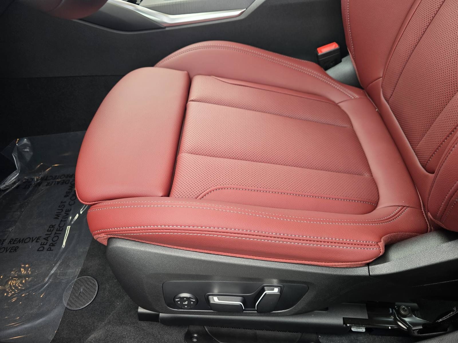 New 2026 BMW 330i Sedan w/ Convenience Package RWD image 15
