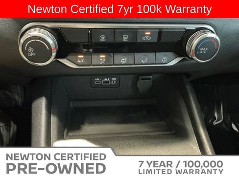 Used 2025 Nissan Altima 2.5 SV FWD image 23