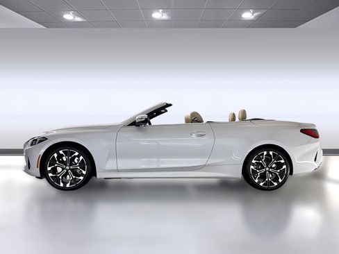 New 2026 BMW 430i Convertible w/ Convenience Package image 2