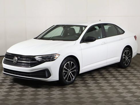 Used 2023 Volkswagen Jetta Sport FWD image 6