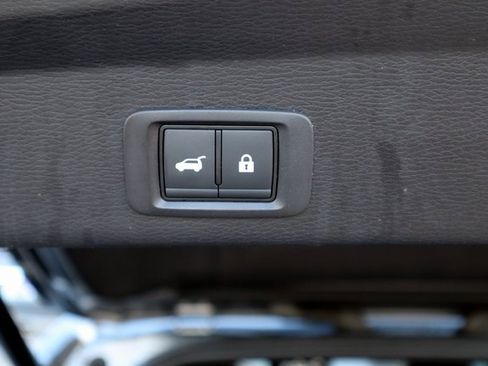 Used 2024 Mitsubishi Outlander SE Black Edition image 24