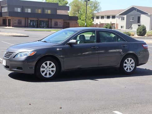 Used 2009 Toyota Camry Hybrid FWD image 10