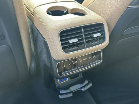 Certified 2024 Mercedes-Benz GLS 450 4MATIC image 27