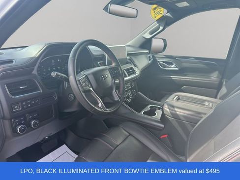 Used 2022 Chevrolet Suburban RST w/ Luxury Package image 11