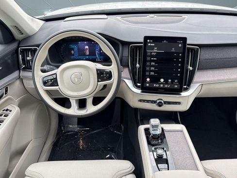 New 2026 Volvo XC90 T8 Ultra w/ Protection Package image 27