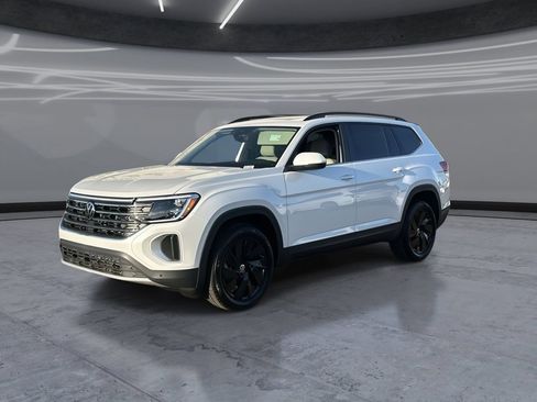 New 2026 Volkswagen Atlas SE AWD/4WD image 3