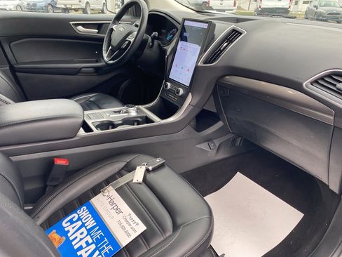 Used 2024 Ford Edge SEL image 10