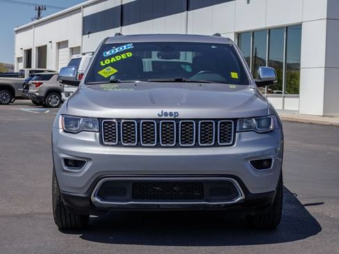 Used 2021 Jeep Grand Cherokee Limited AWD/4WD image 2