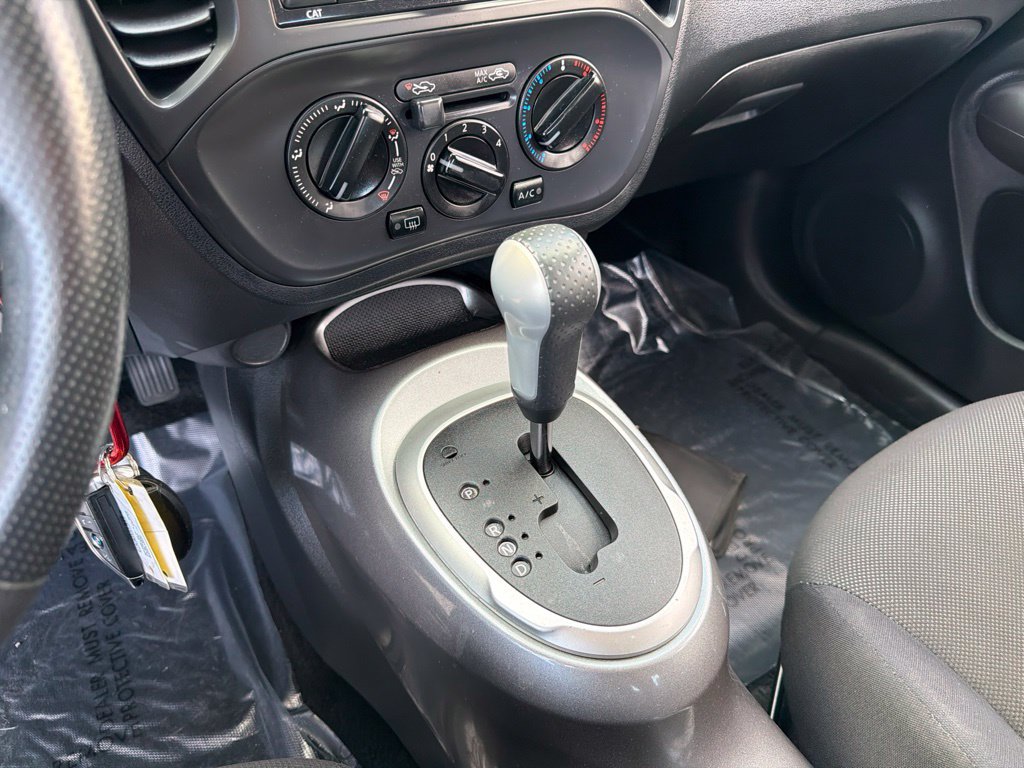 Used 2014 Nissan Juke S AWD/4WD image 31