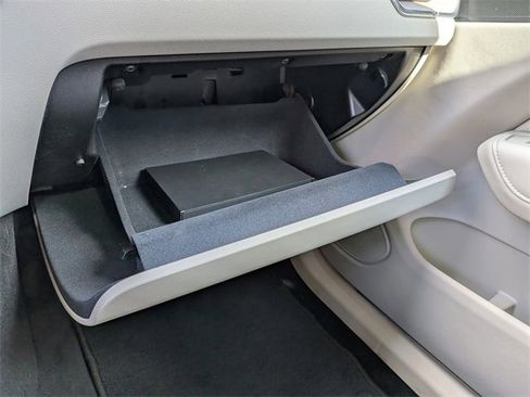 Used 2023 Volvo XC60 B5 Plus w/ Climate Package image 26