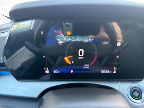 Used 2025 Chevrolet Trax LT w/ Driver Confidence Package image 19