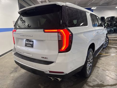 Used 2025 GMC Yukon XL Denali image 5
