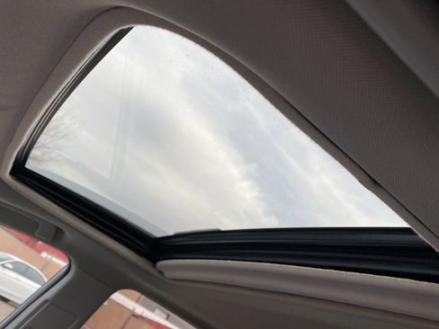 Used 2016 Toyota RAV4 XLE image 26