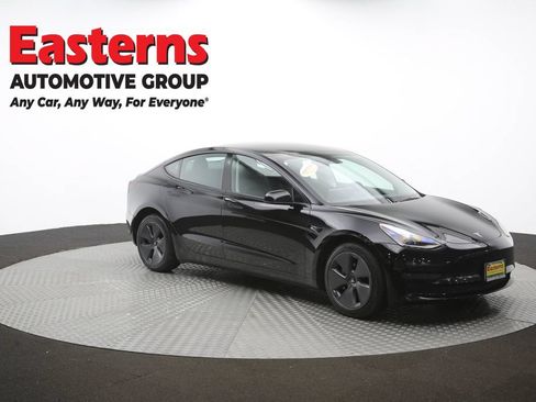 Used 2023 Tesla Model 3 Standard Range RWD image 46