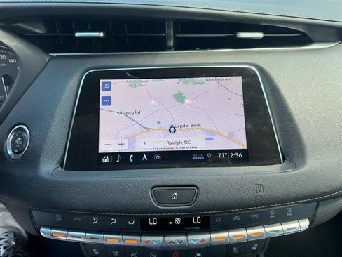 Used 2019 Cadillac XT4 Premium Luxury AWD/4WD image 23