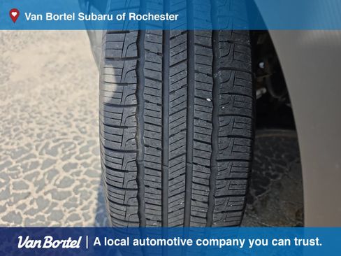 Used 2023 Subaru Forester Limited AWD/4WD image 31