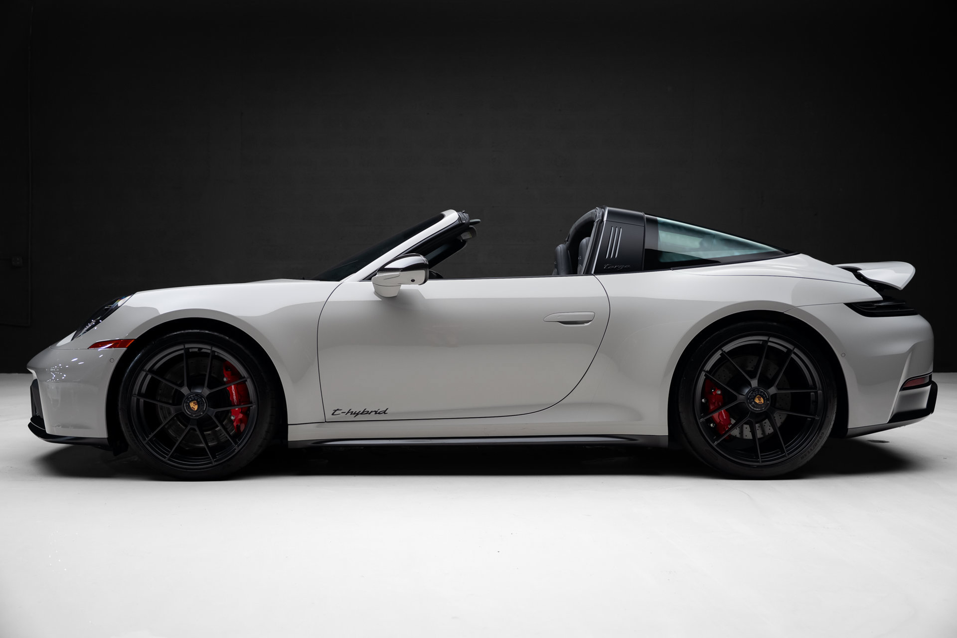 Used 2026 Porsche 911 Targa 4 GTS AWD/4WD image 21