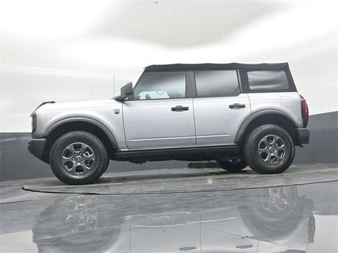 Used 2022 Ford Bronco Big Bend image 42