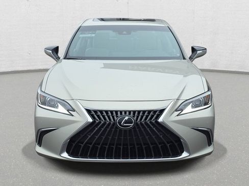 Certified 2025 Lexus ES 300h 300h w/ Premium Package image 2