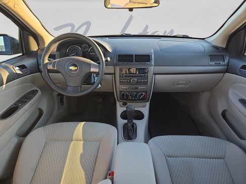 Used 2009 Chevrolet Cobalt LT w/ Preferred Equipment Group FWD image 18