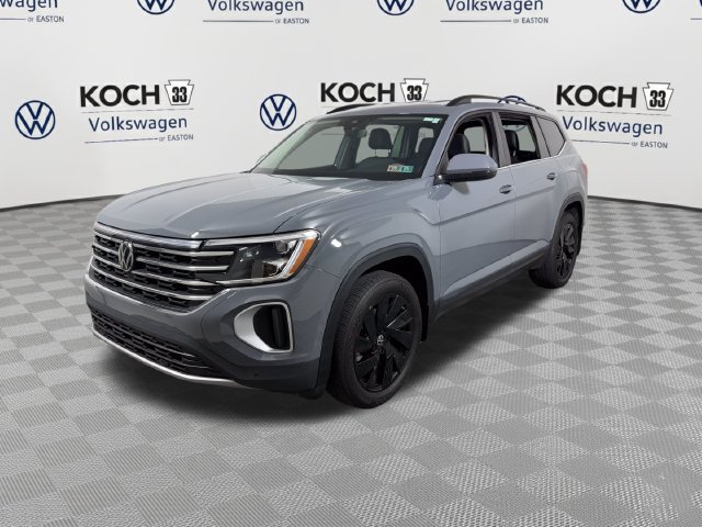 Used 2026 Volkswagen Atlas SE AWD/4WD image 3