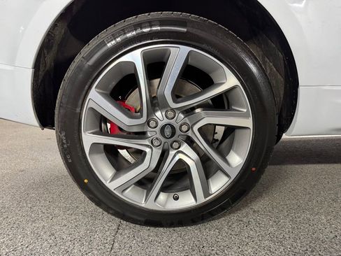 Used 2020 Land Rover Range Rover Sport HSE Dynamic AWD/4WD image 9