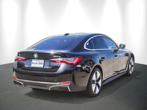 Used 2023 BMW i4 eDrive35 w/ Premium Package RWD image 6
