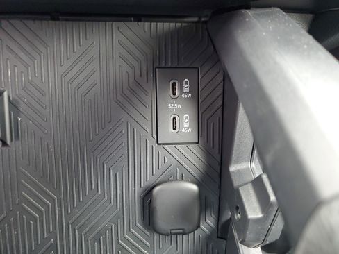 Used 2025 Toyota Tacoma TRD Sport image 21