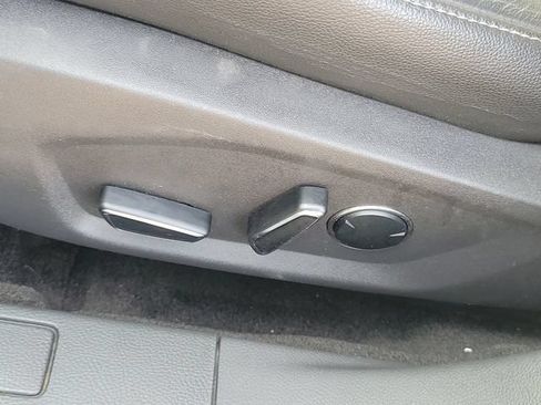 Used 2013 Ford Fusion SE FWD image 17