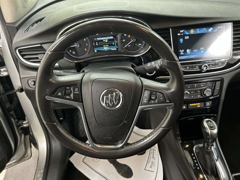 Used 2018 Buick Encore Preferred FWD image 4