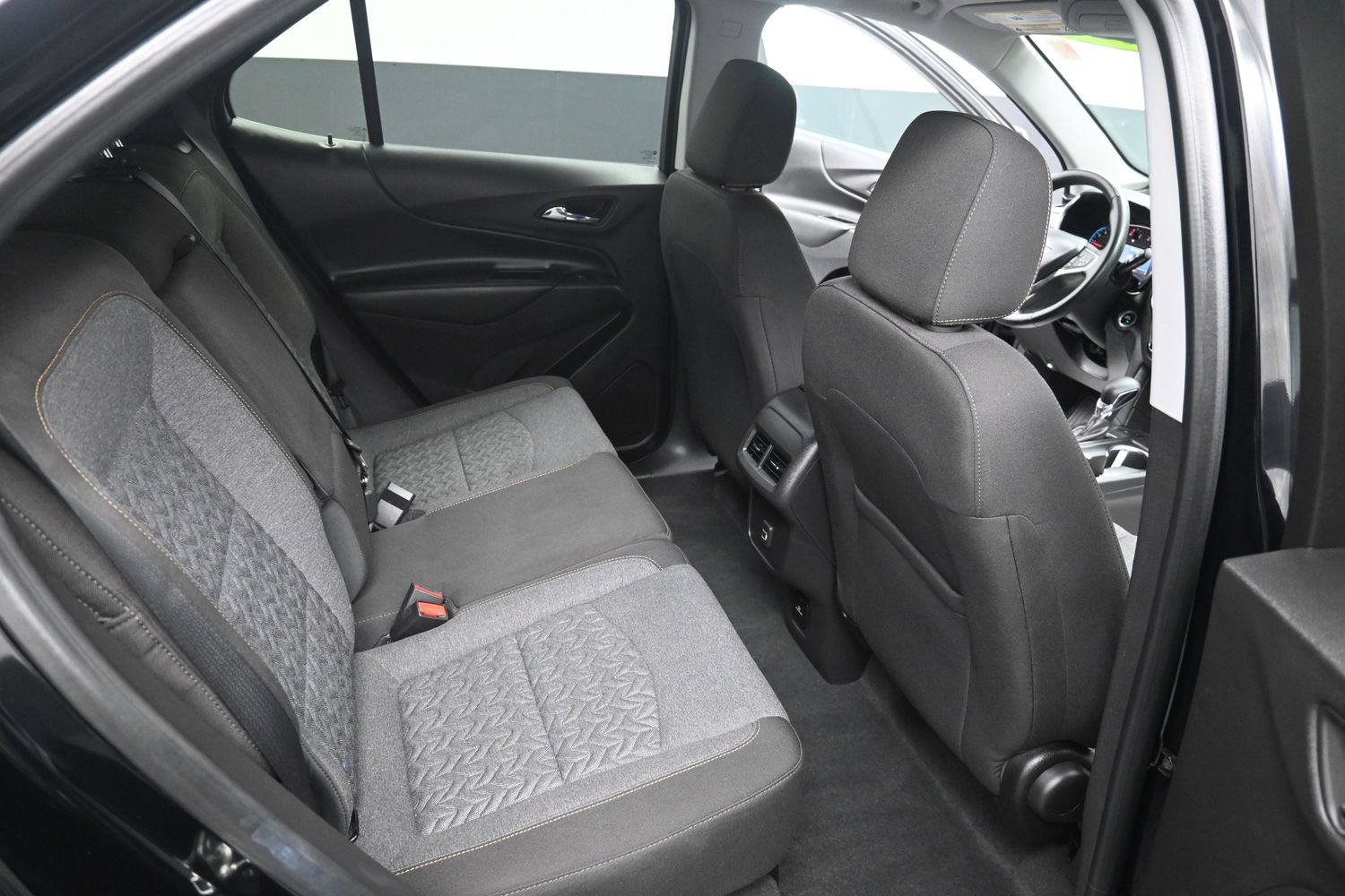 Used 2024 Chevrolet Equinox LT AWD/4WD image 40