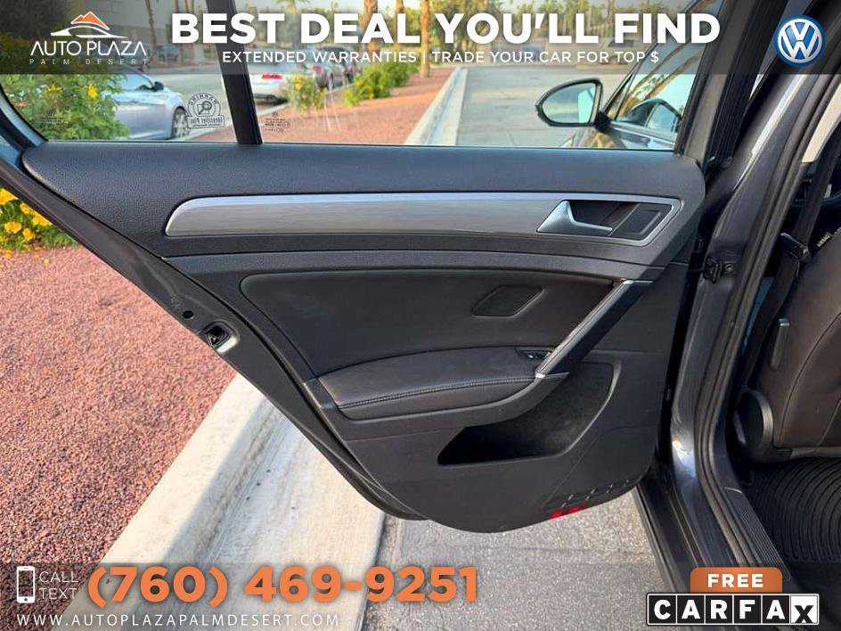 Used 2015 Volkswagen Golf S FWD image 29