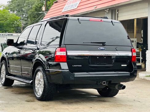 Used 2017 Ford Expedition Limited AWD/4WD image 7
