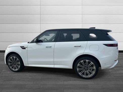 Certified 2025 Land Rover Range Rover Sport Dynamic SE AWD/4WD image 2