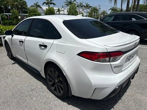 Used 2025 Toyota Corolla SE FWD image 14