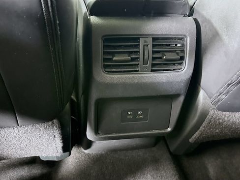Used 2023 Nissan Rogue SV w/ SV Premium Package AWD/4WD image 29