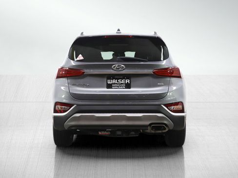 Used 2019 Hyundai Santa Fe SEL image 4