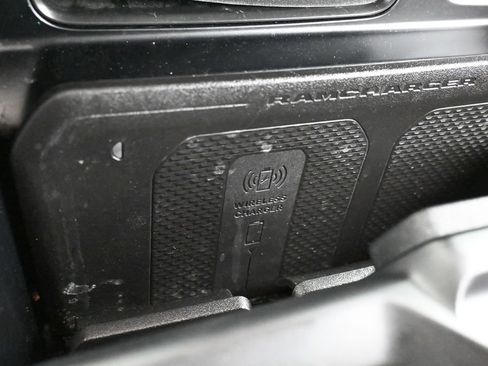 Used 2024 RAM 2500 Limited AWD/4WD image 27