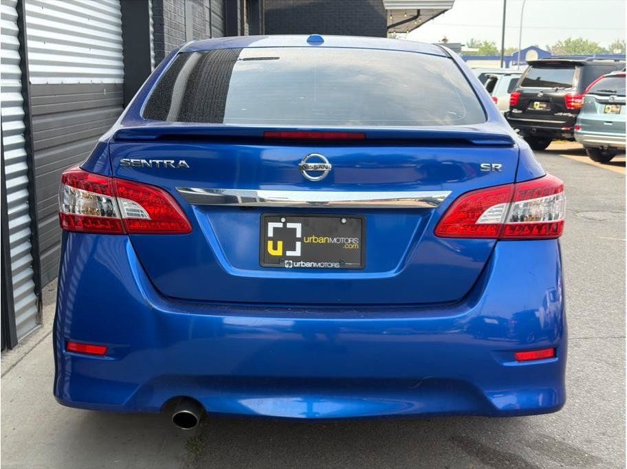 Used 2015 Nissan Sentra SR FWD image 9