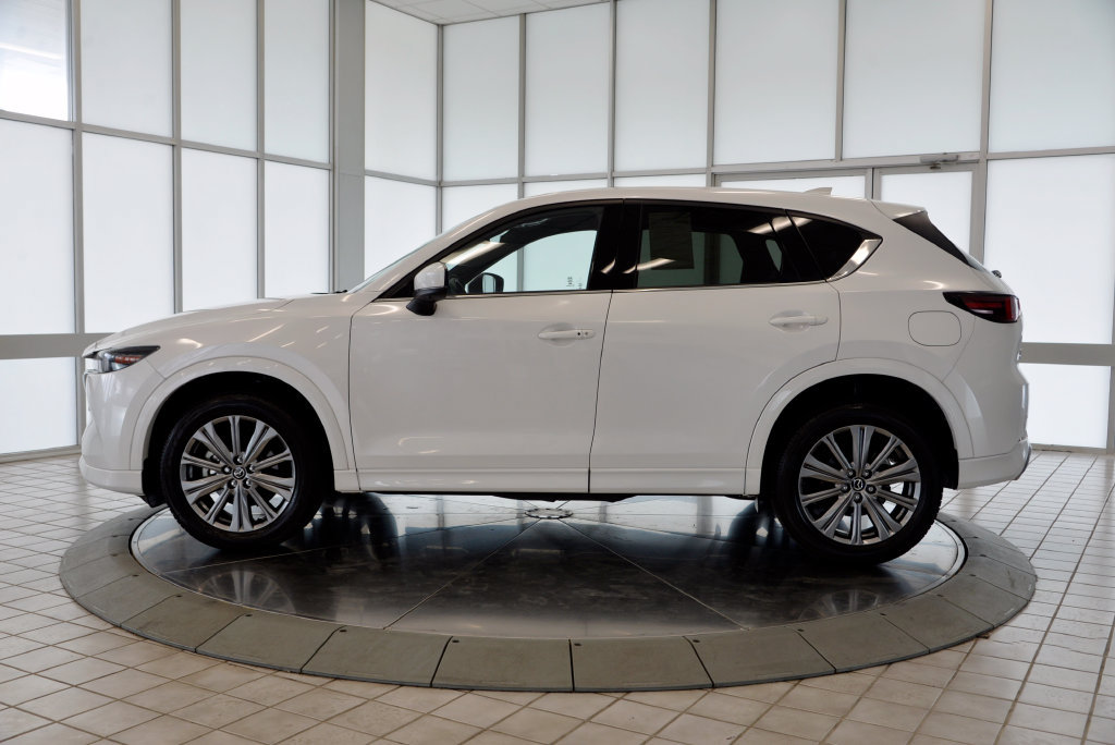 Certified 2025 MAZDA CX-5 Signature AWD/4WD image 5