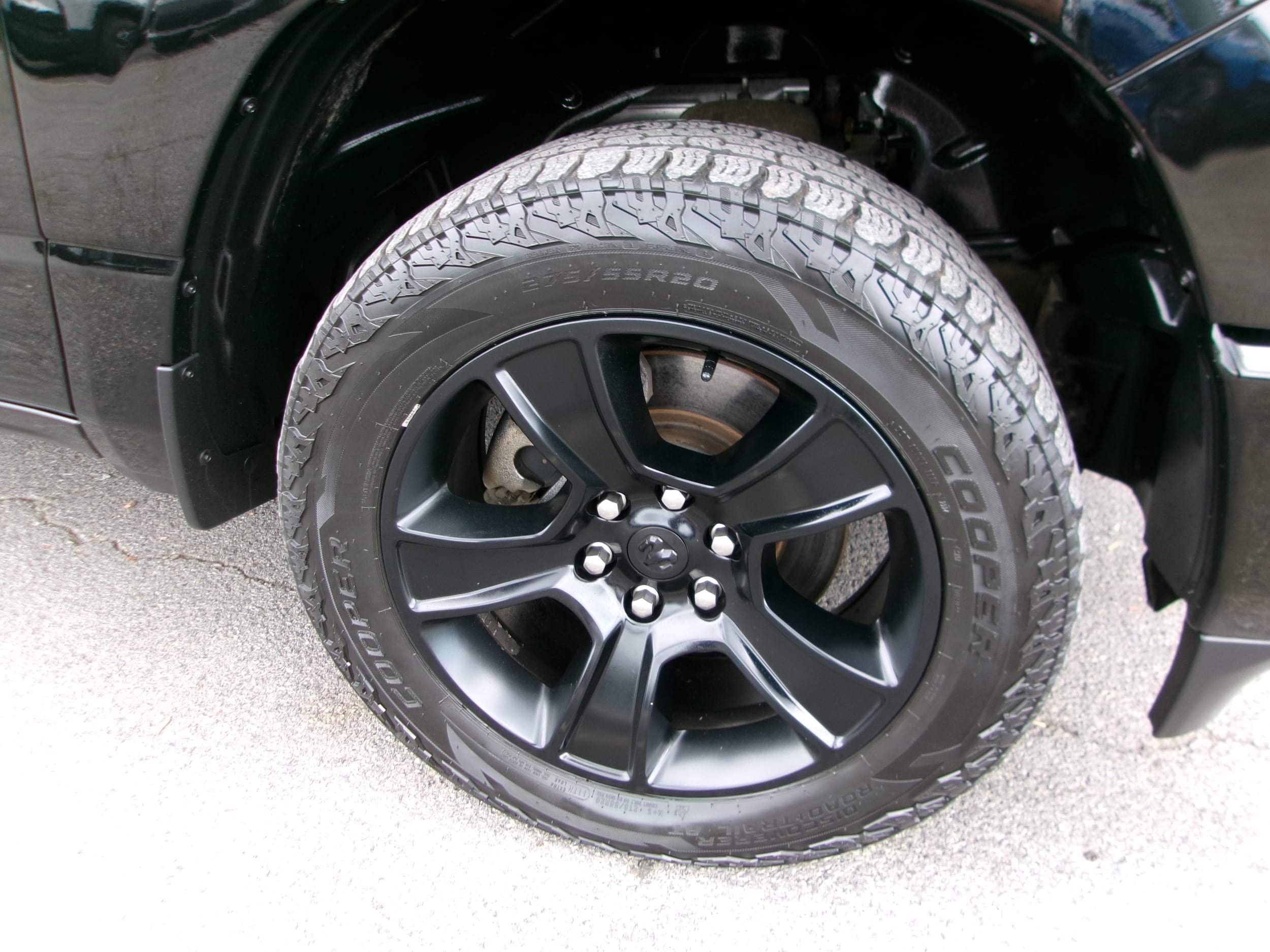 Used 2021 RAM 1500 Big Horn AWD/4WD image 4
