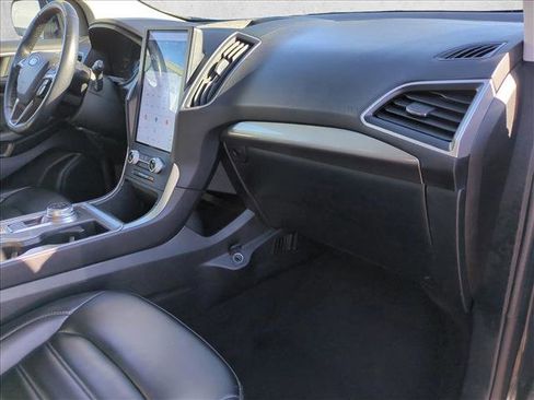 Used 2023 Ford Edge SEL image 22