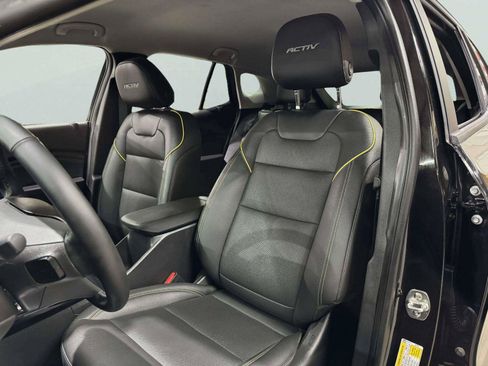 Used 2025 Chevrolet Trax ACTIV w/ Driver Confidence Package FWD image 26