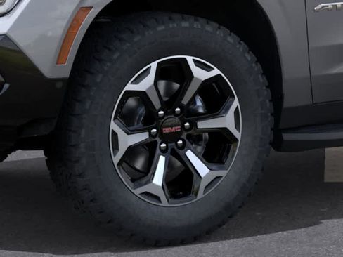 New 2026 GMC Yukon XL AT4 AWD/4WD image 9